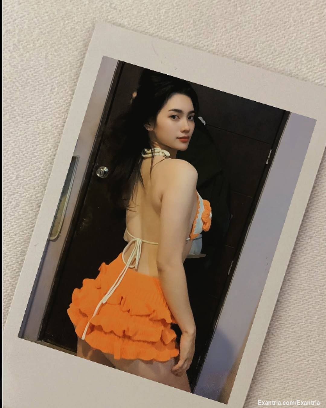 Don’t just stare… hit subscribe, babe  You know you want the good stuff 😘🧡

@Mariacarm