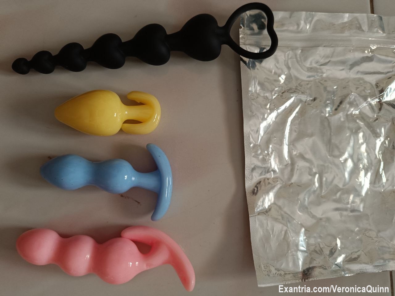 The most expensive and exclusive content
ဖြစ်တဲ့ Anal virginity ဖွင့်တာလေးကို 50% off ပေးပါမယ် ဒီလကုန်အထိပဲနော်.
Watch my losing anal virginity vdo only with 50$.
Duration 20 mins.
At least 5 different types of toys.