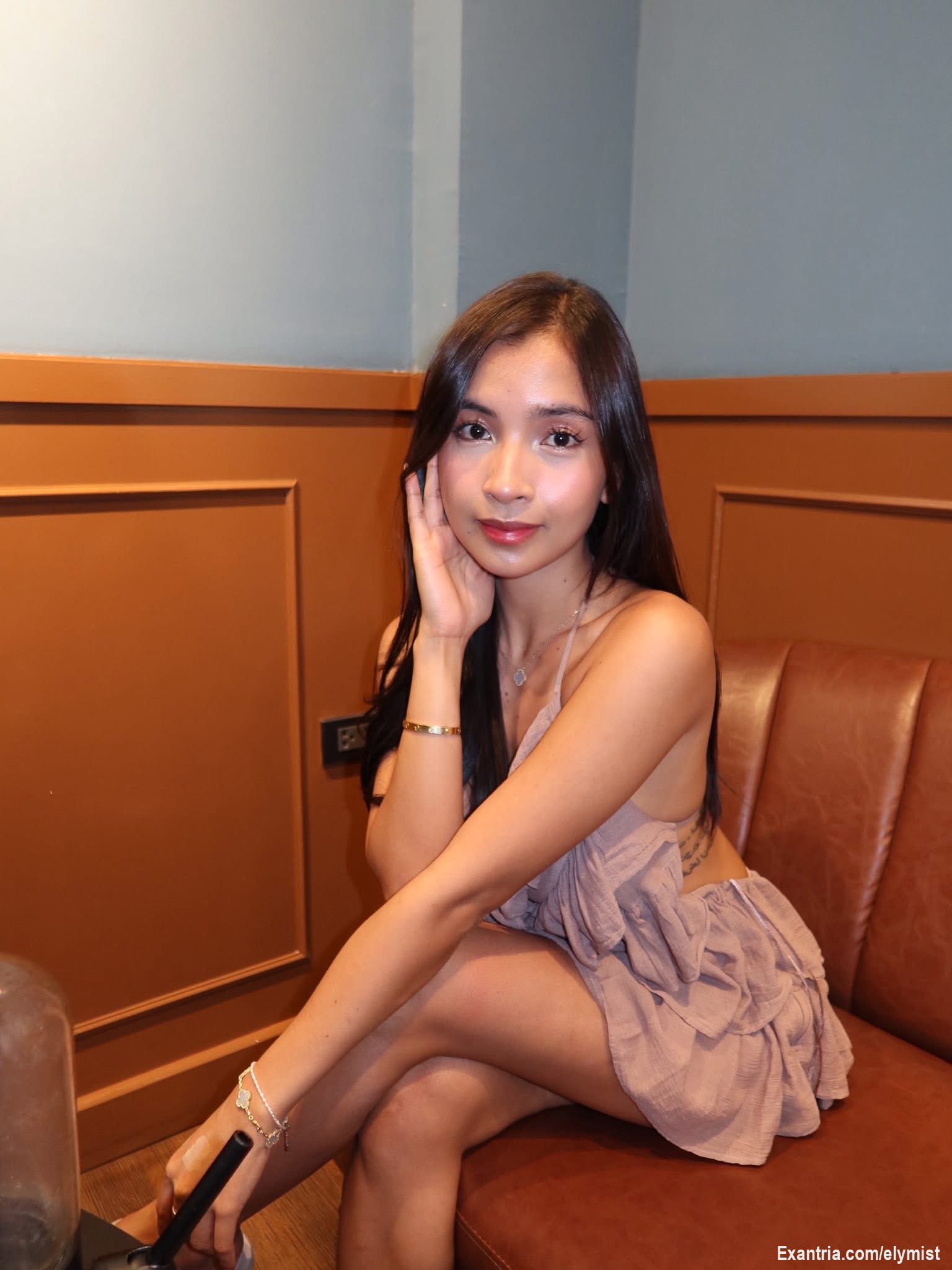 Good night, babe! Are you still awake… or should I give you a reason to be? 🤫