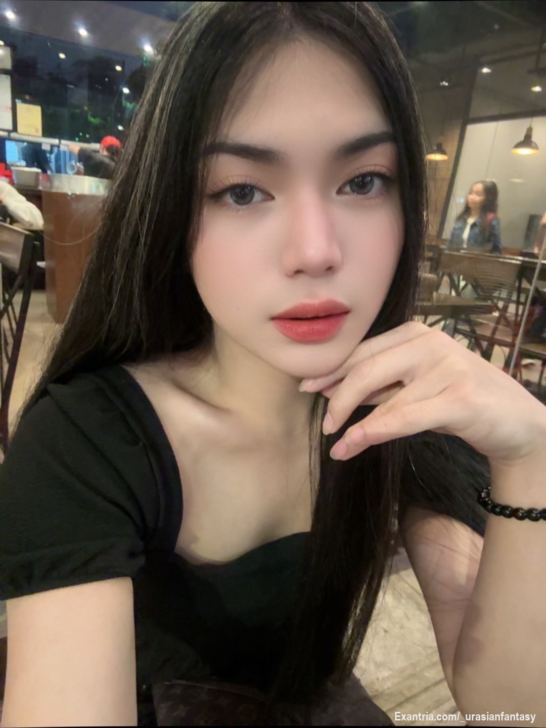 Are you up for a staring contest?